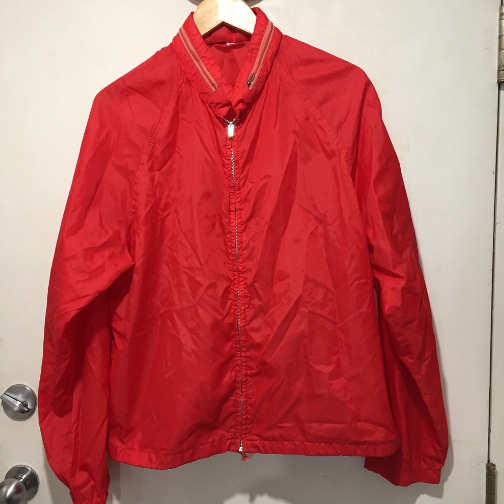 VINTAGE WINDBREAKER JACKET SIZE XL/L